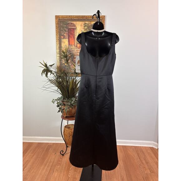 Haley Paige Women Maxi Dress Bridesmaid Black Strapy Sleeves Fit & Flare Size 12 - Picture 3 of 10